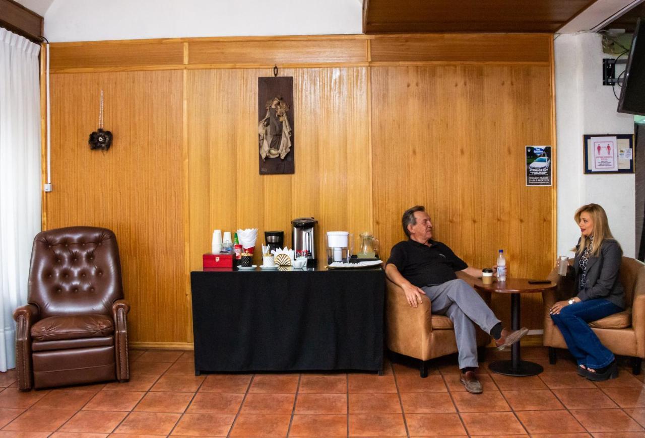 Hotel Gran Muso Los Ángeles Dış mekan fotoğraf